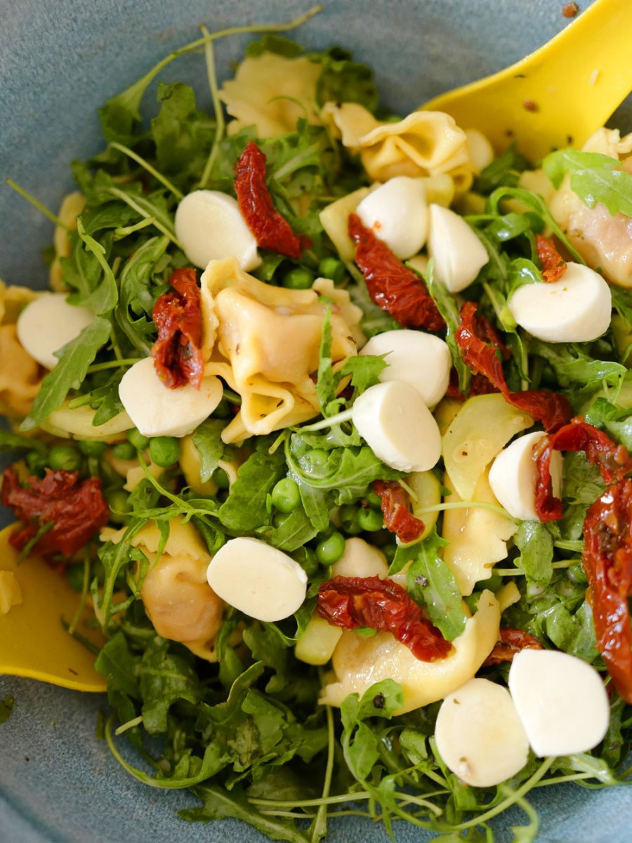 Schnelle Salate: 3 geniale Blitz-Rezepte – perfekt als Beilage zum Grillen