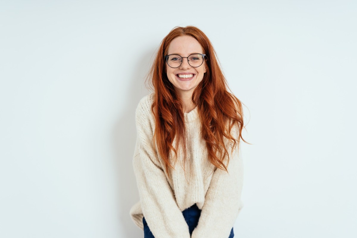 Frau mit roten Haaren