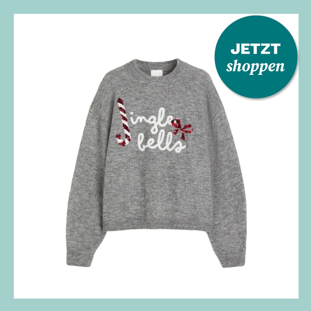 Grauer Christmas Sweater mit "Jingle Bells"-Schriftzug.