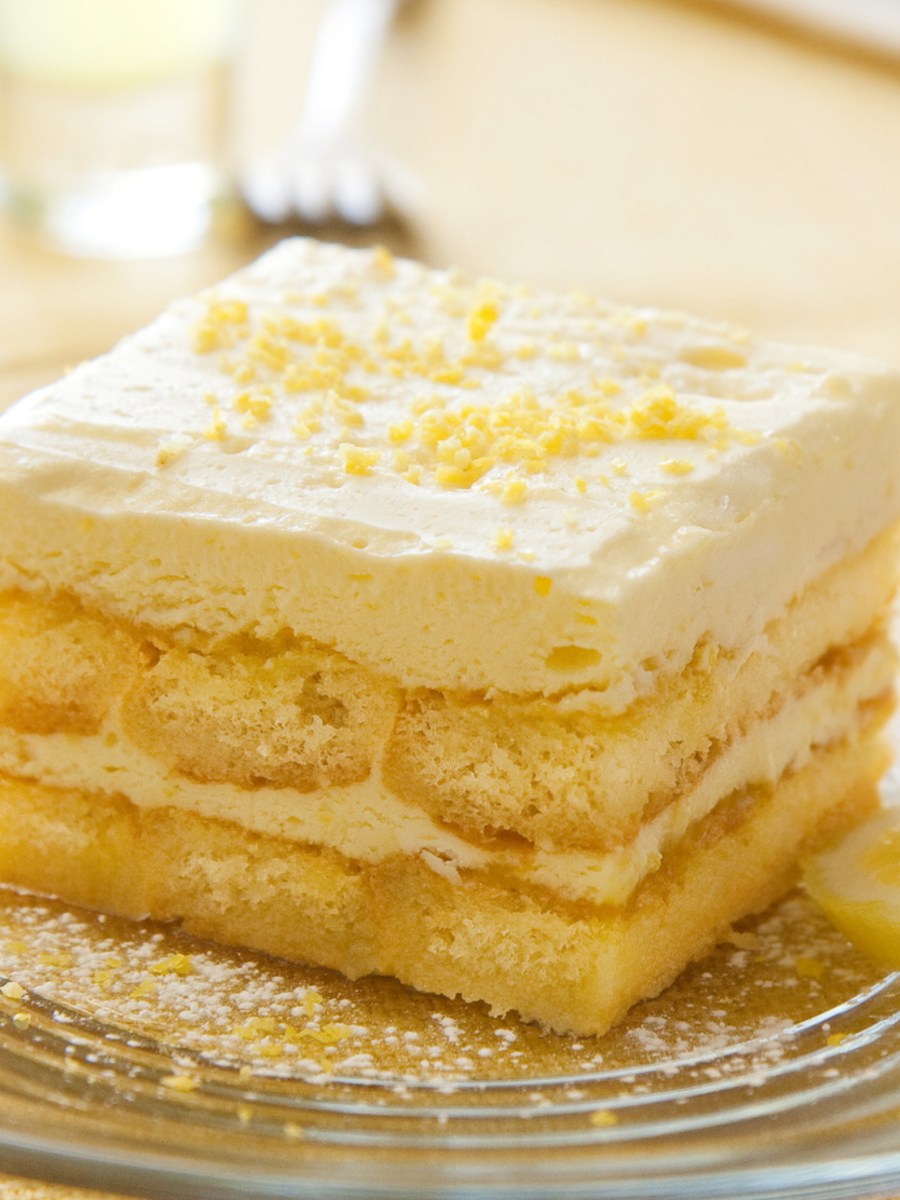 Zitronen-Tiramisu mit Limoncello: Rezept für das fruchtig-frische Sommer-Dessert
