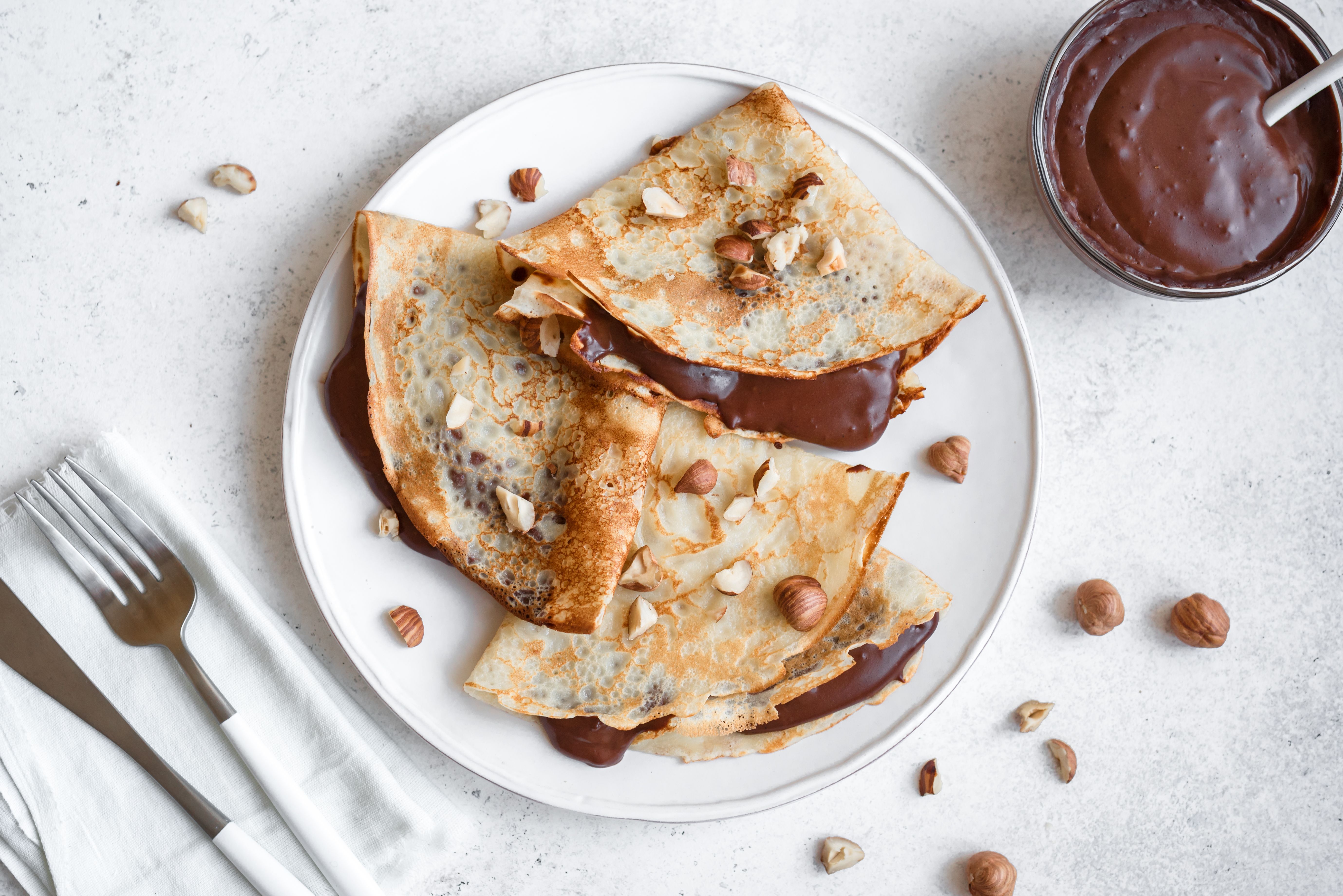 Apfelpfannkuchen mit Schoko und Nüssen