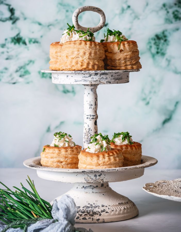 Käsepasteten sind ein herzhaftes Gericht zum Weihnachtsfrühstück