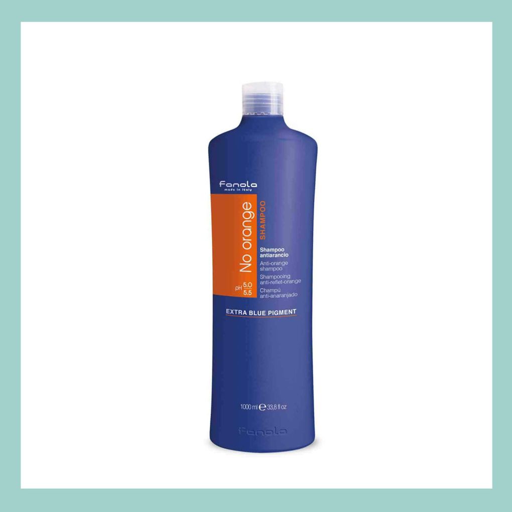 Blau-Shampoo gegen Rotstich in den Haaren