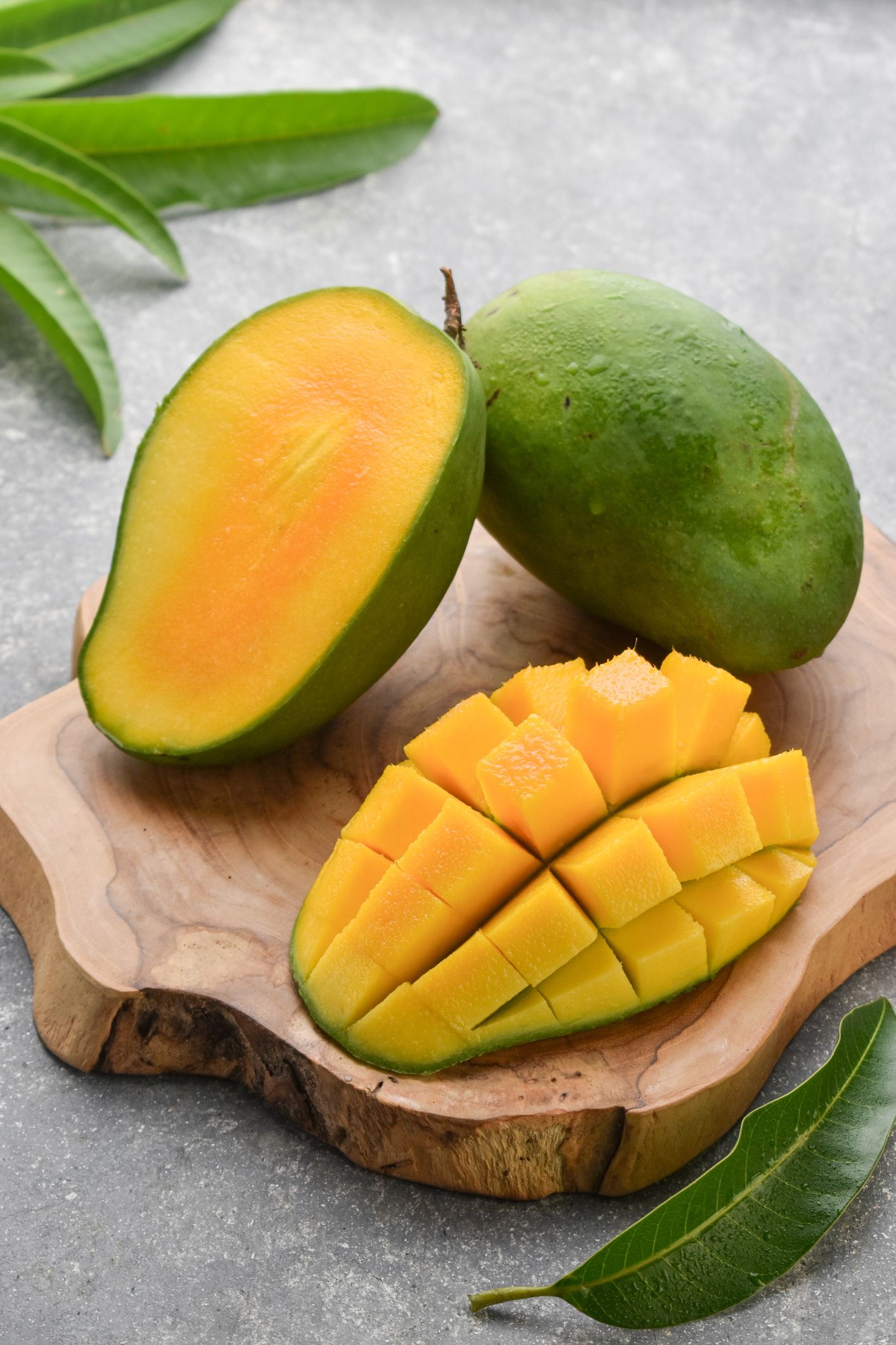 Mango schneiden: Mit diesem Trick klappt es schnell und einfach Mango schneiden: Mit diesem Trick klappt es schnell und einfach