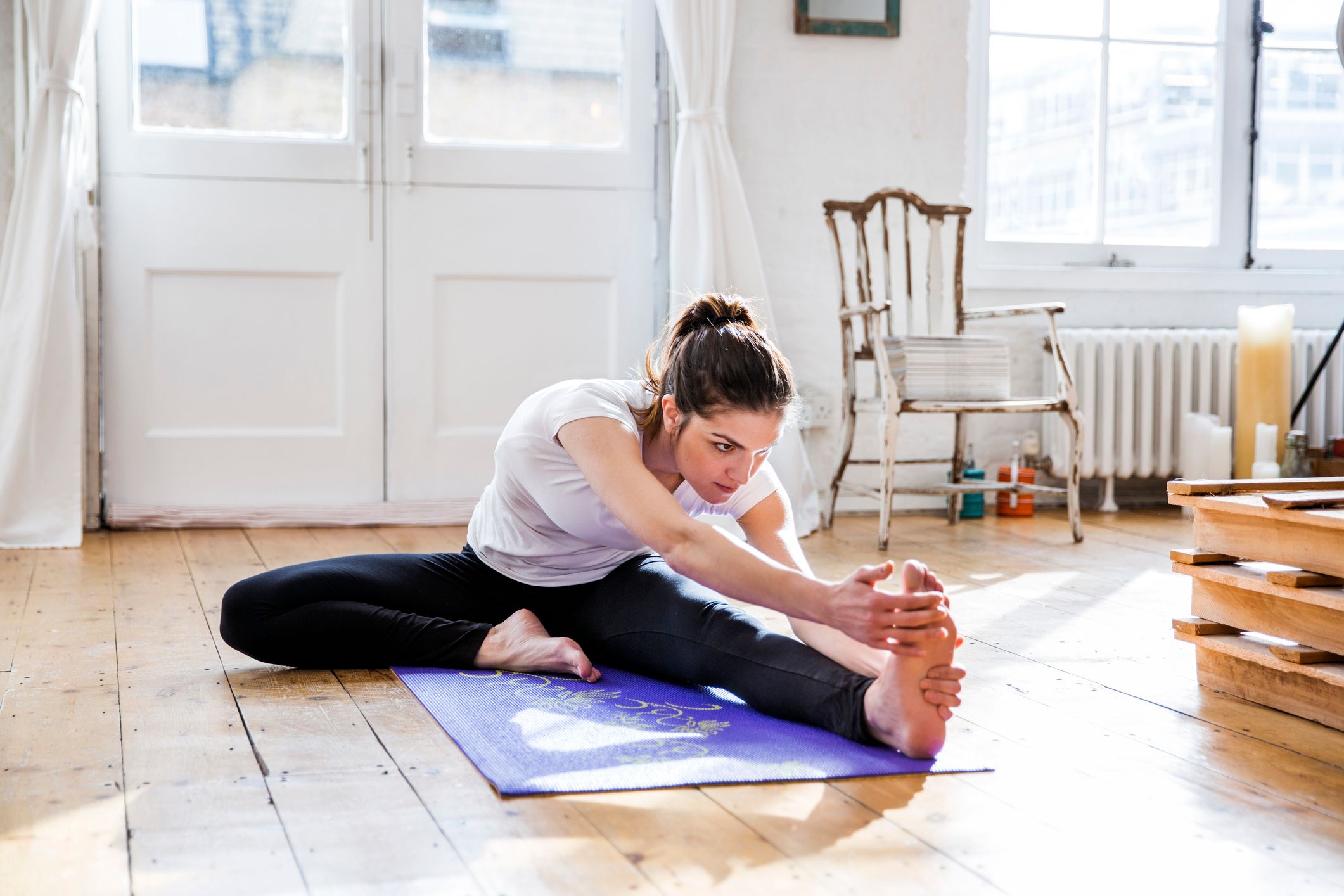 Rücken strecken mit Yoga