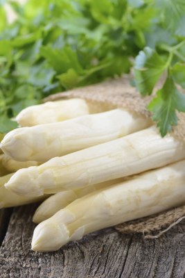 Spargel: April - Juni Spargel: April - Juni