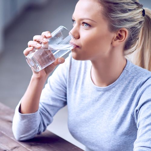 Abnehmtricks: Wasser trinken Abnehmtricks: Wasser trinken