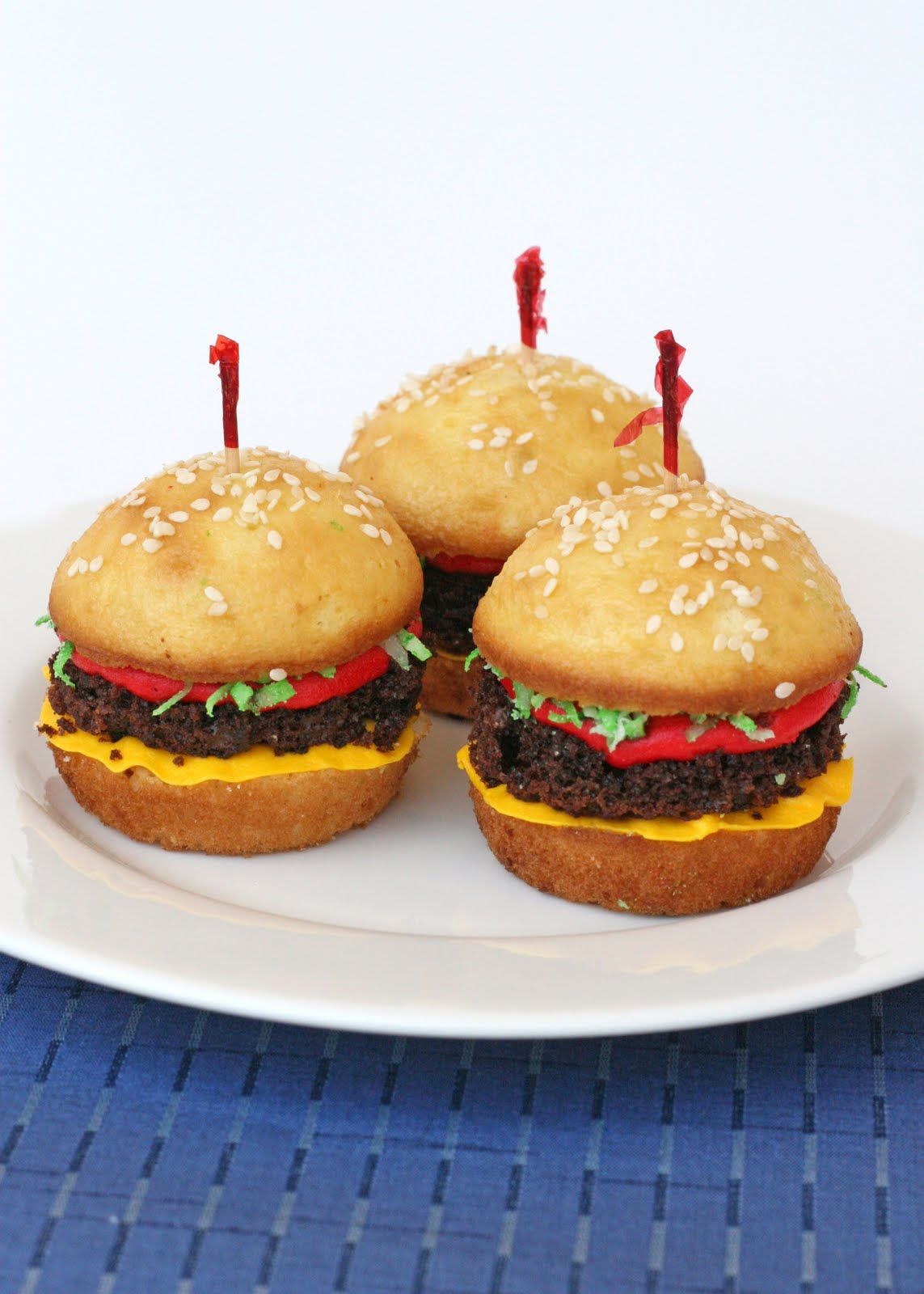 Cheeseburger-Muffins für den Kindergeburtstag