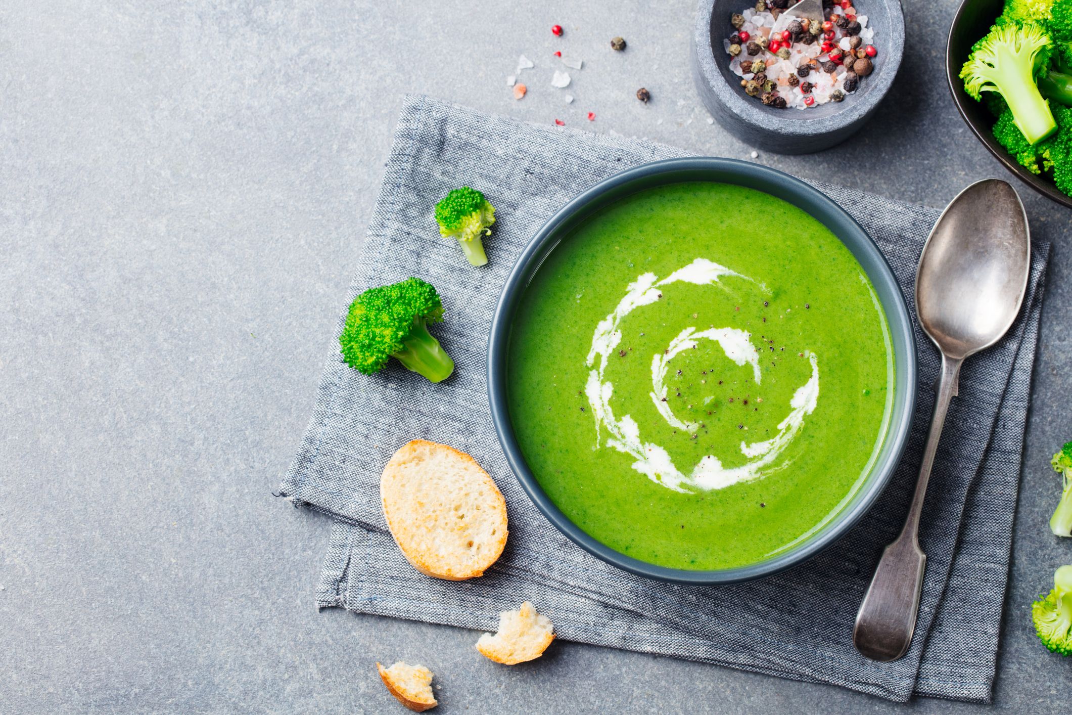 Kalorienarme Rezepte: Brokkoli-Suppe