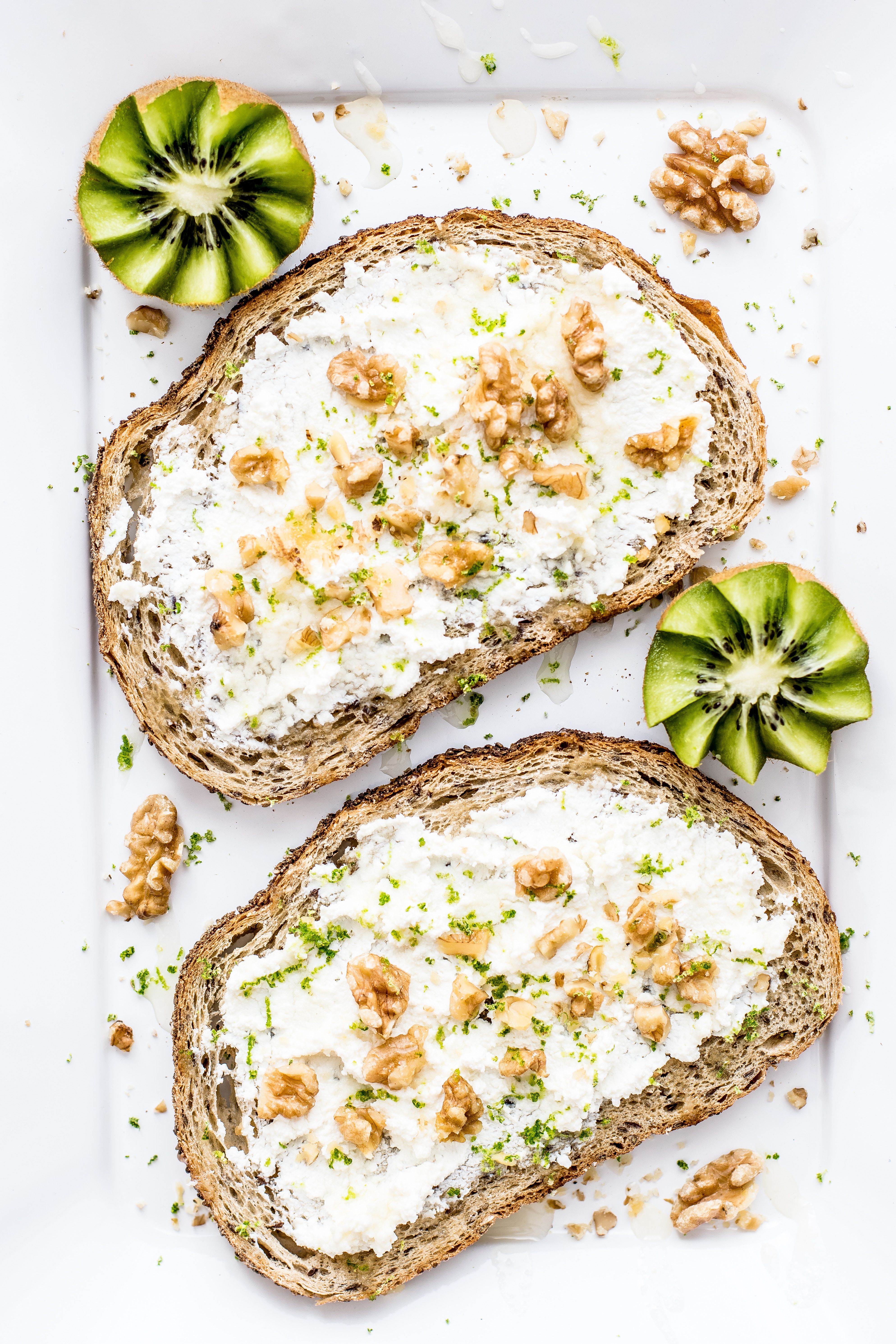 Vollkornbrot zum Frühstück macht lange satt