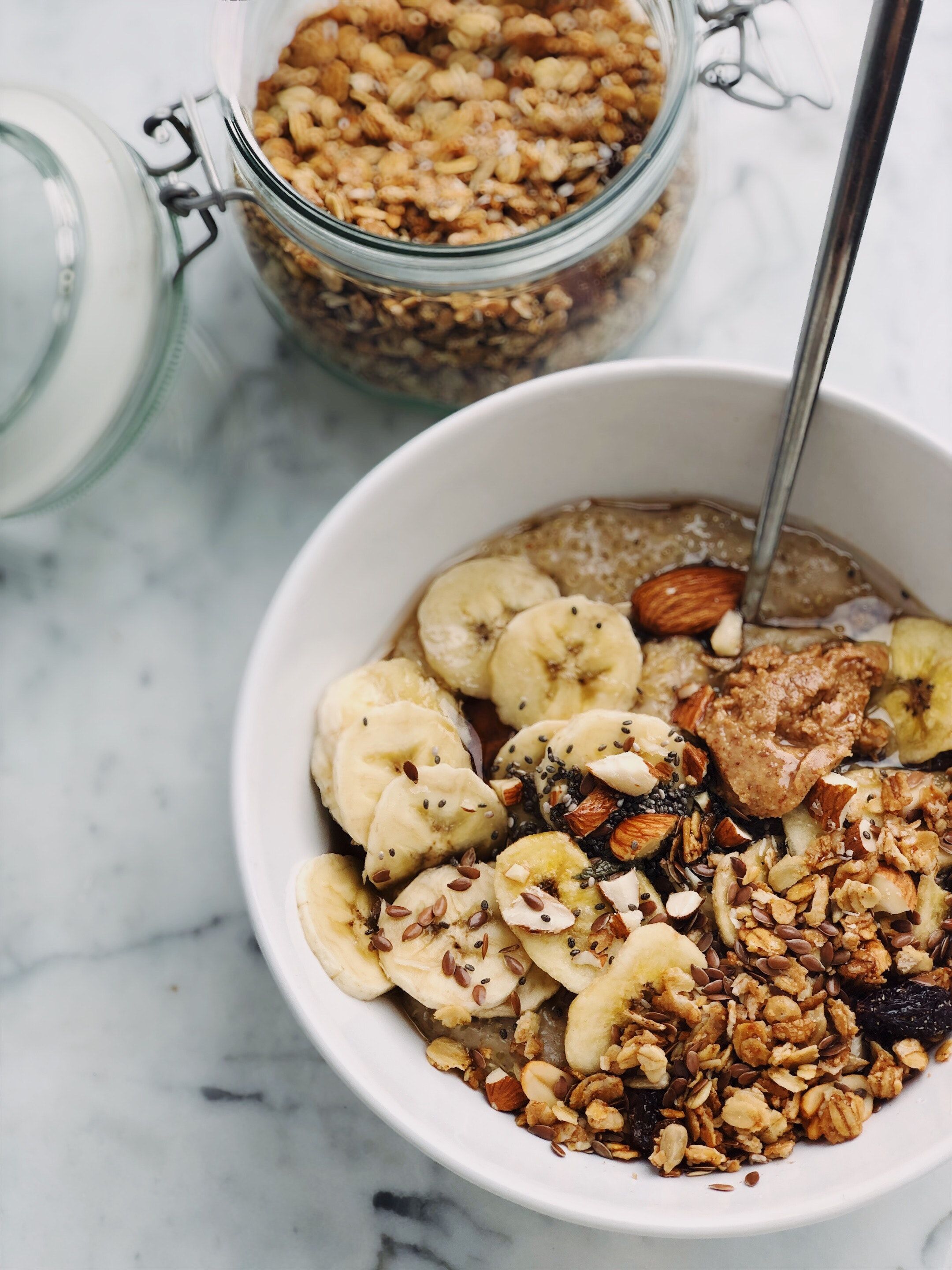 Veganes Granola mit Banane