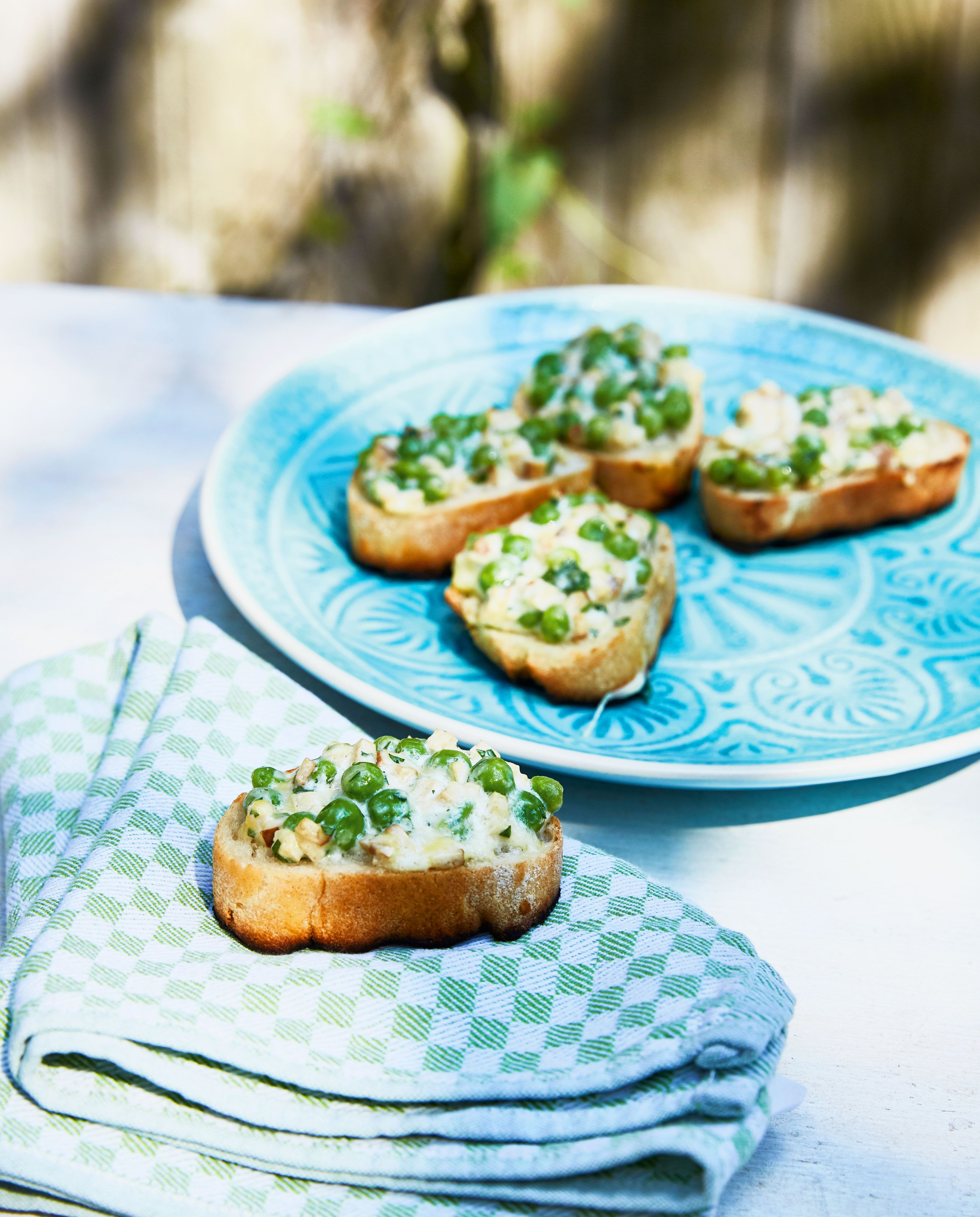 Vegetarisch gegrillte Tofu-Bruschetta Vegetarisch gegrillte Tofu-Bruschetta