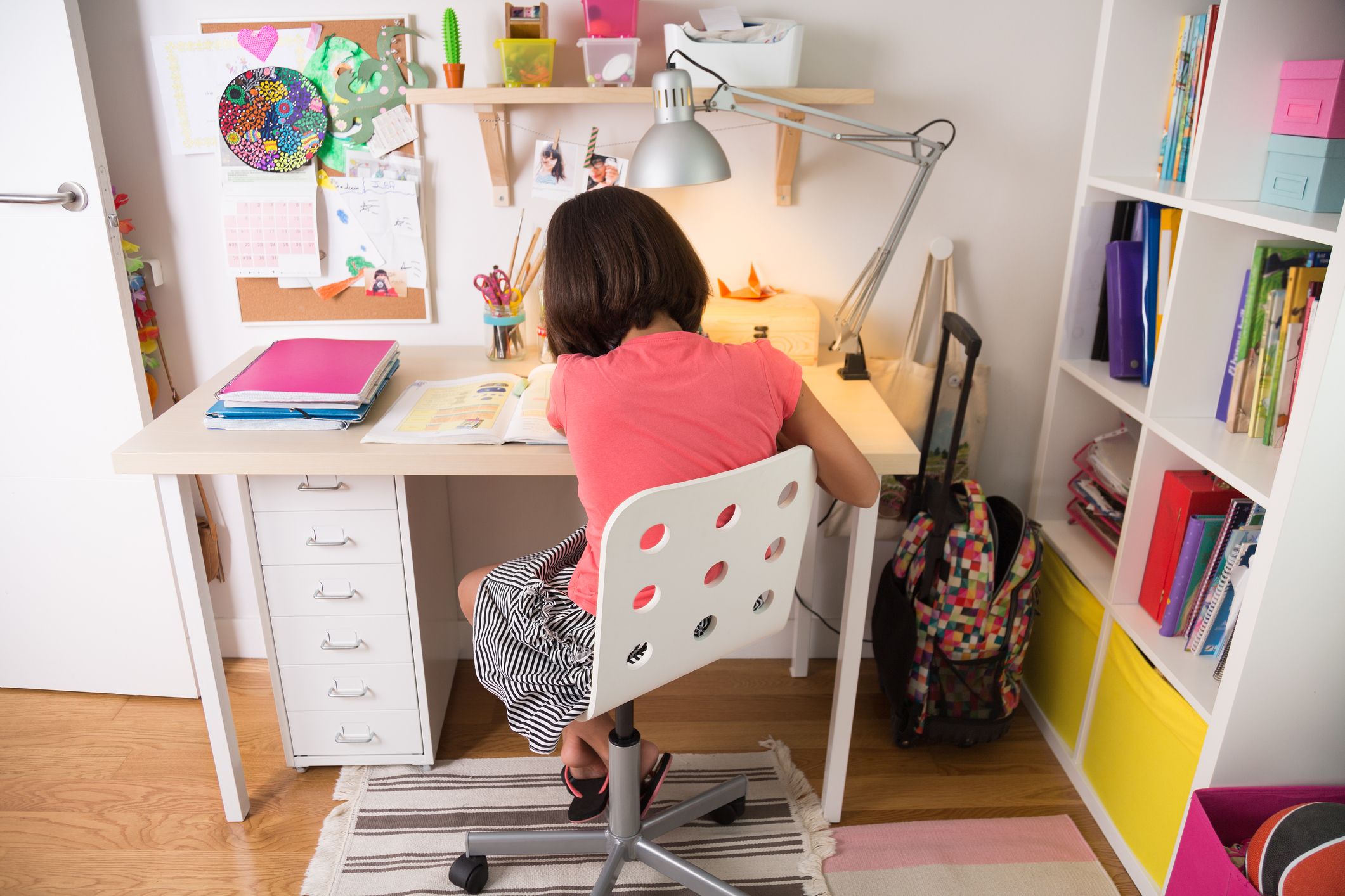 Richtet eurem neuen Schulkind direkt einen festen Arbeitsplatz ein