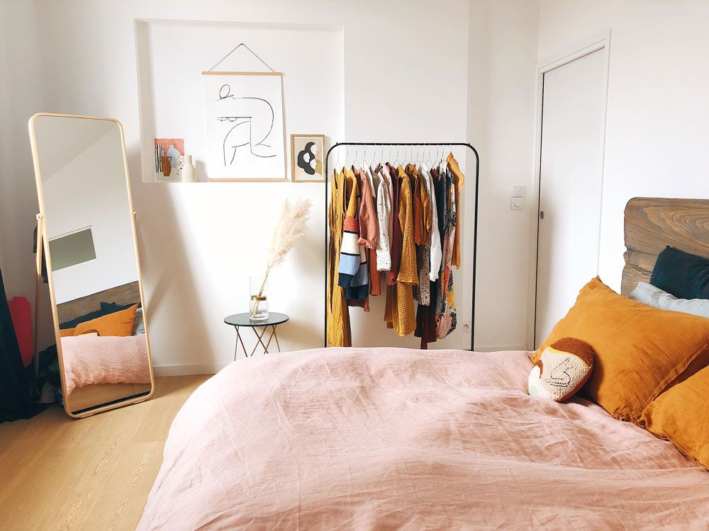 Offener Kleiderschrank zum Schlafzimmer umgestalten Offener Kleiderschrank zum Schlafzimmer umgestalten