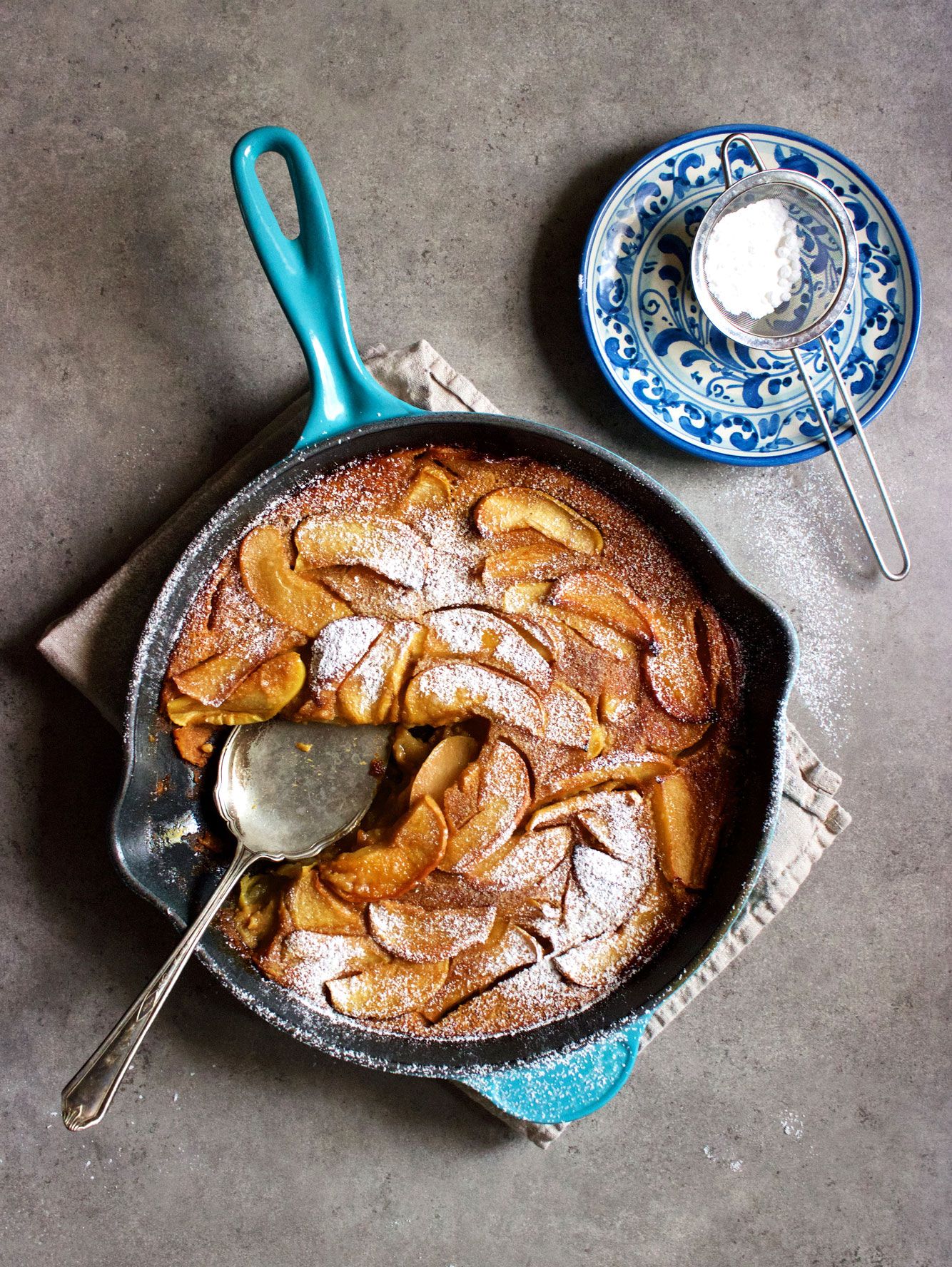 Apfelkuchen ohne Ofen backen Apfelkuchen ohne Ofen backen