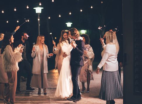 Vor dem ersten Tanz verlässt niemand eine russische Hochzeit.