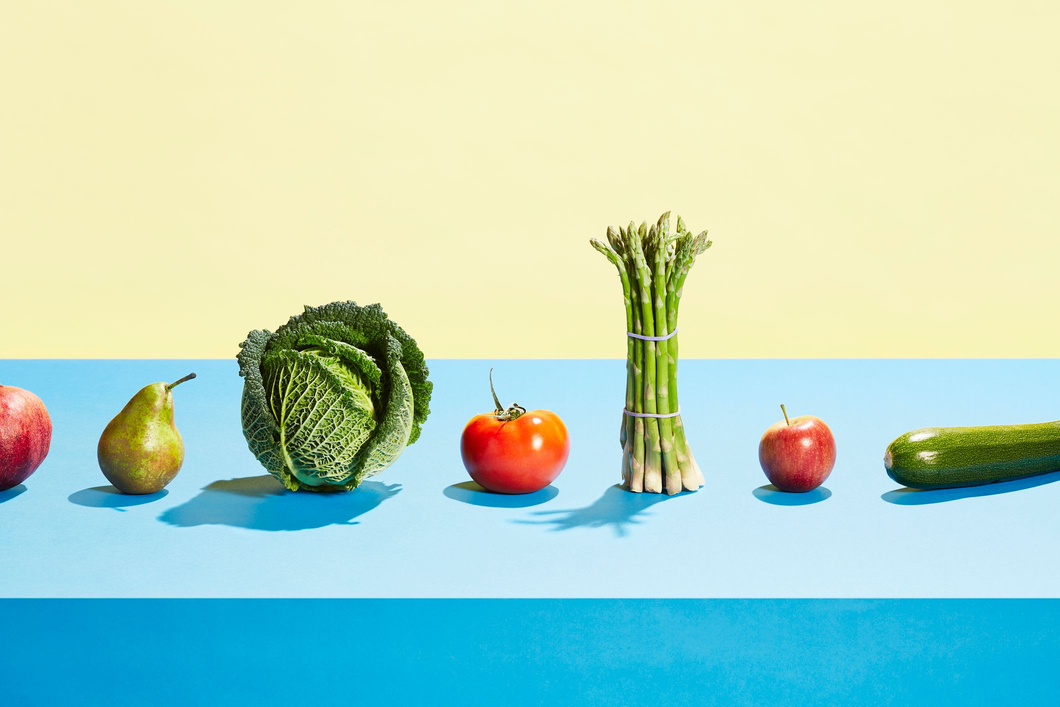 Eine gesunde und ausgewogene Ernährung ist beim Intervallfasten das A und O Eine gesunde und ausgewogene Ernährung ist beim Intervallfasten das A und O