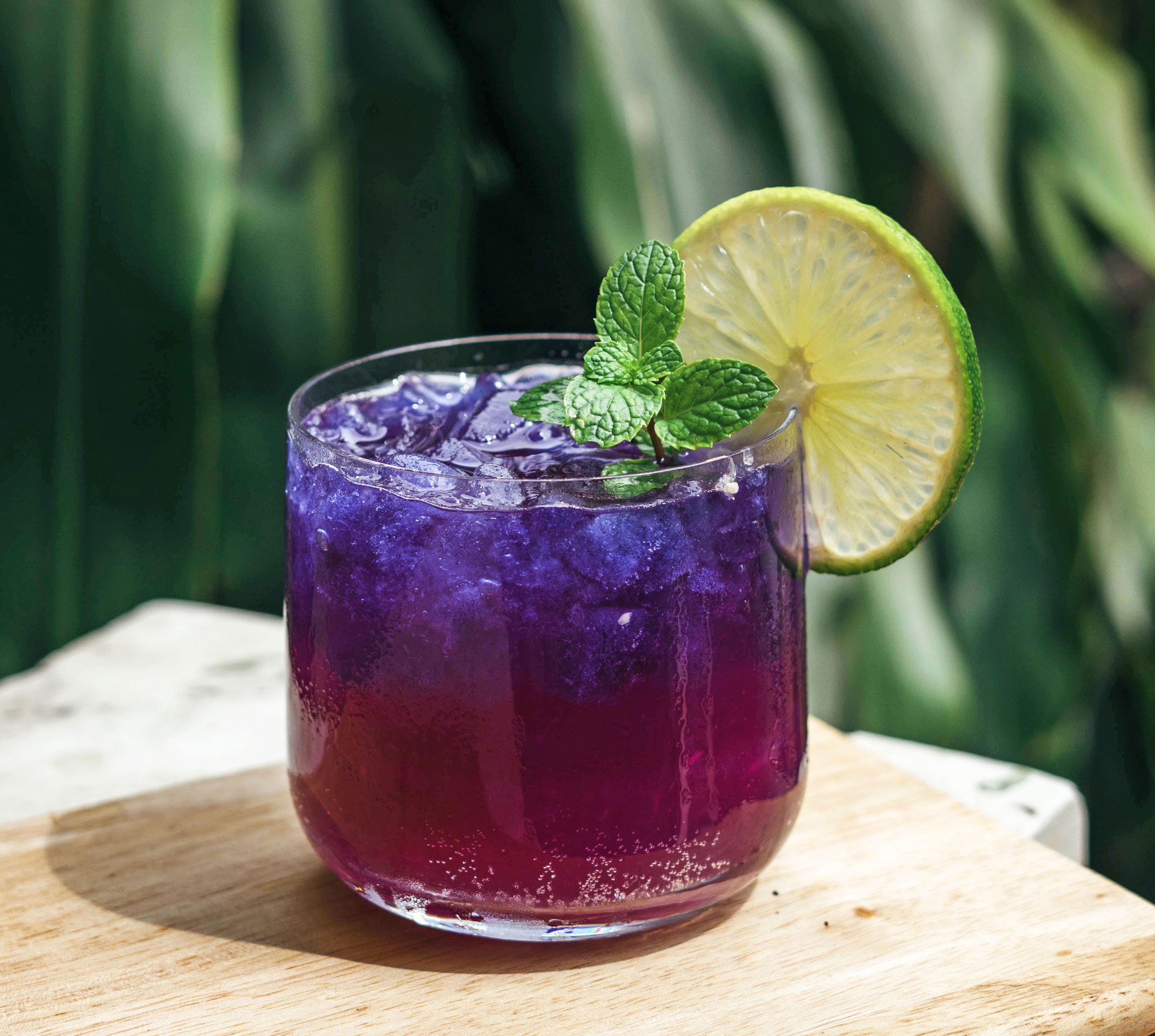 Cocktail für Wasser-Sternzeichen: Purple Rain