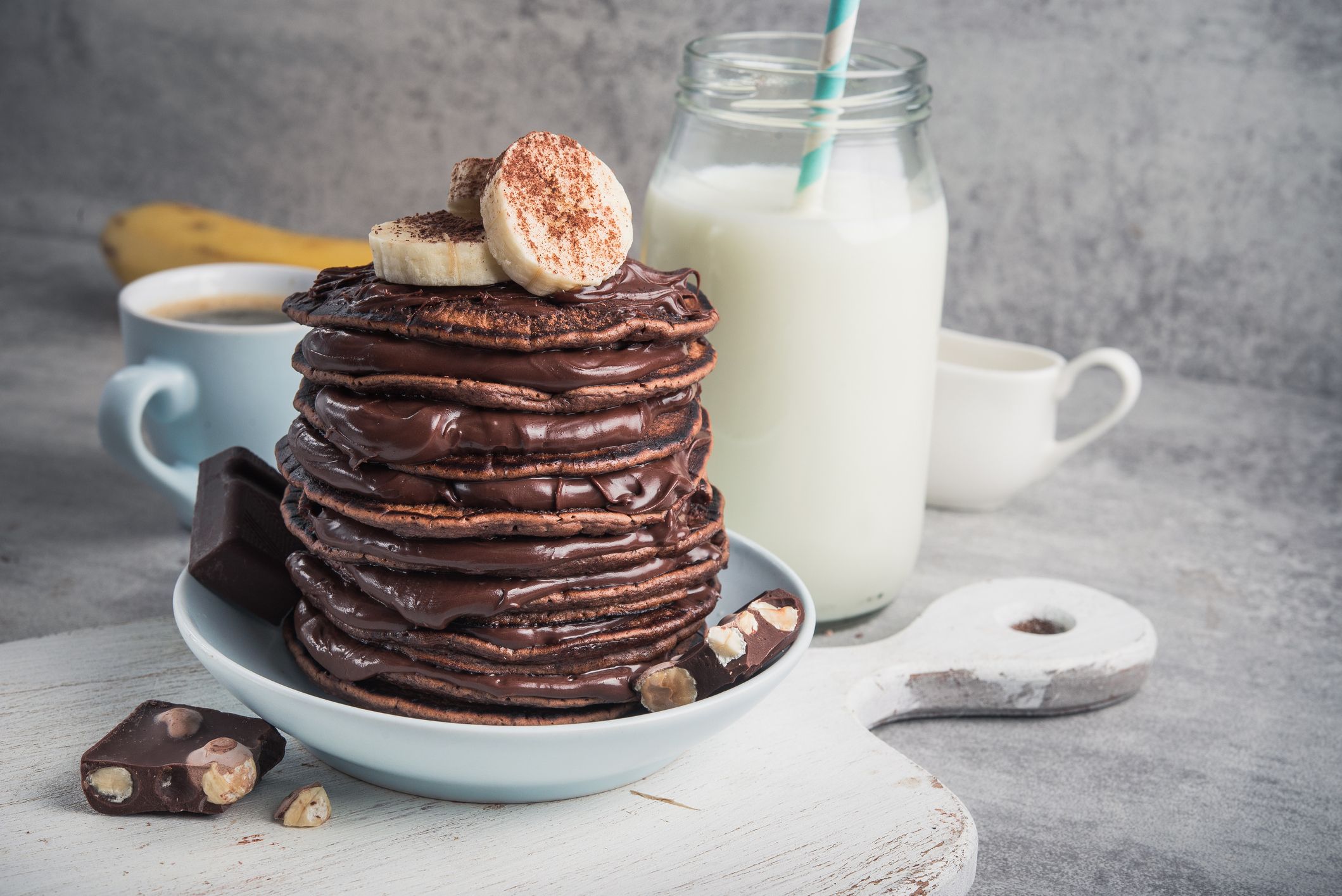 Schokoladen-Pancakes ohne Mehl backen