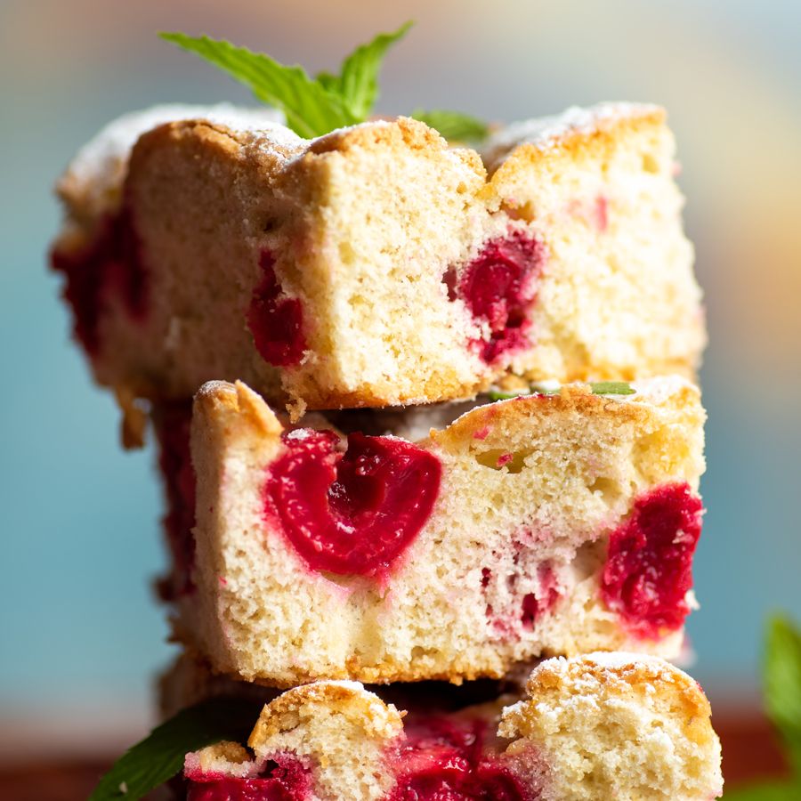 Veganer Kuchen mit Beeren