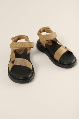 Trekkingsandalen von NA-KD