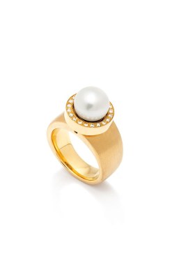 Brillianten- und Perlen-Ring, 5040 €