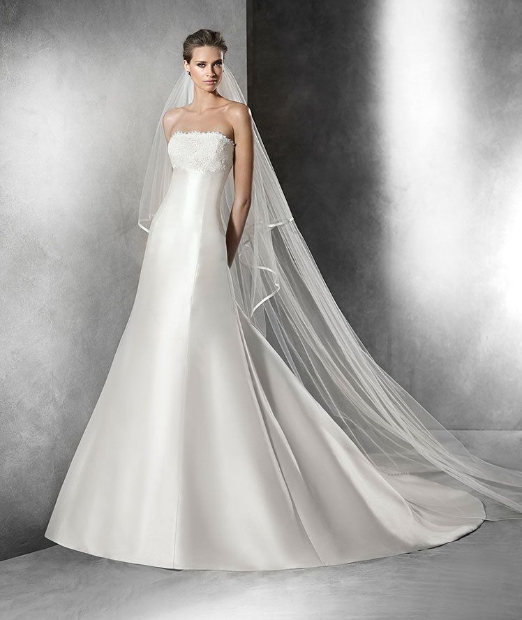 Schlichter Schleier mit Satinborte 'V-3355' von Pronovias