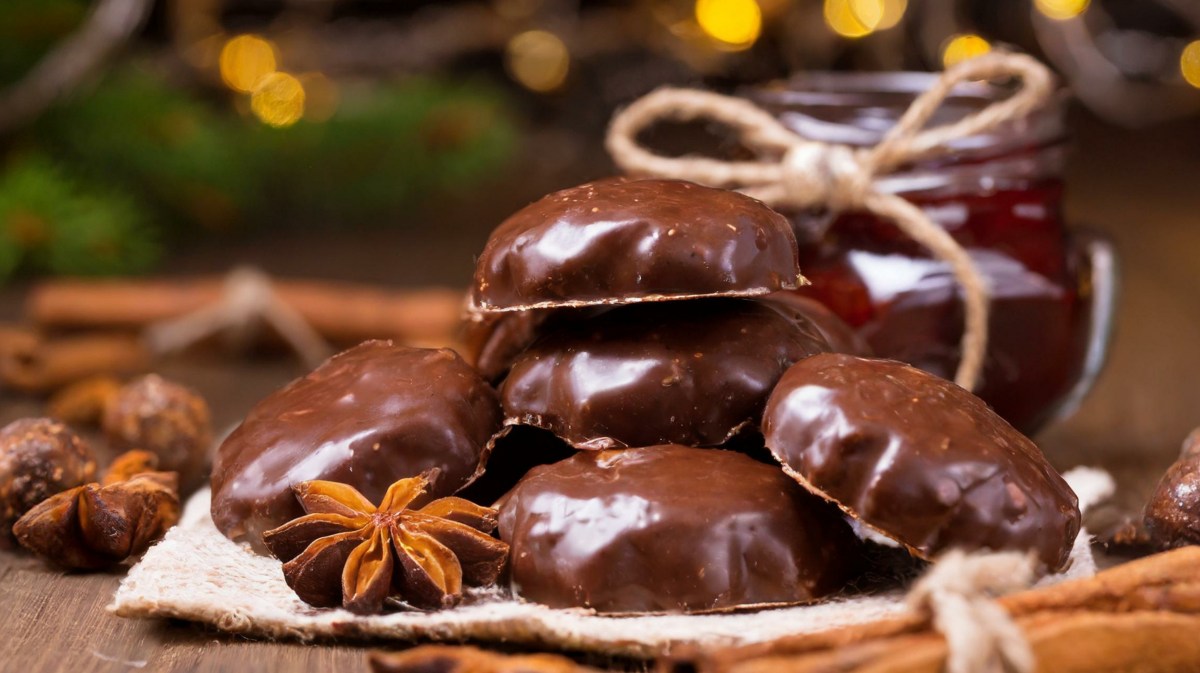 Lebkuchen mit Schokolade überzogen