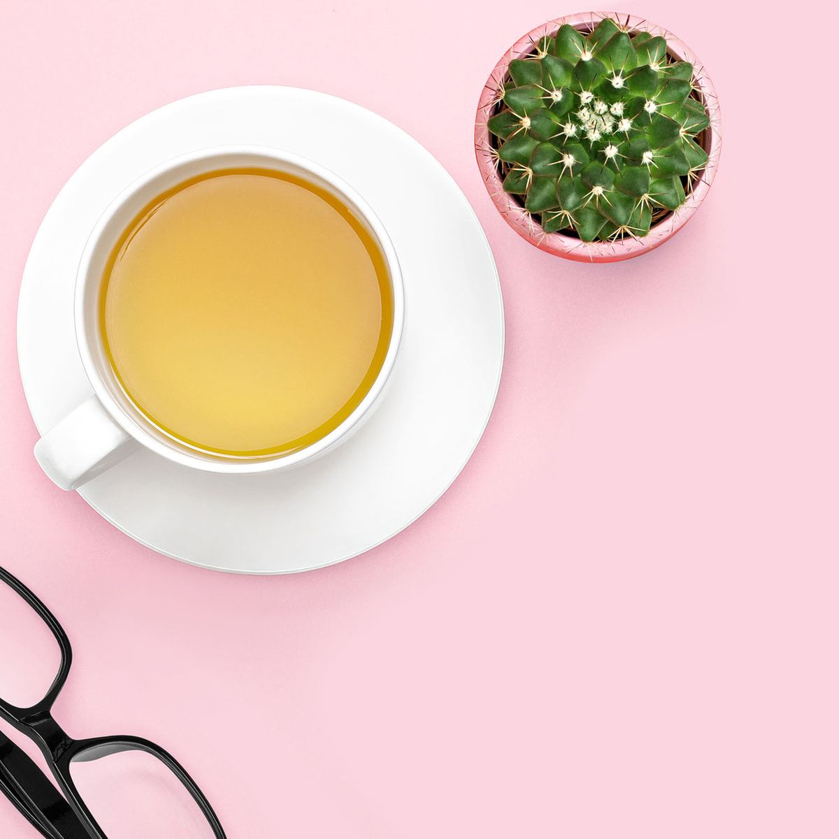 Wundermittel grüner Tee: Welche Wirkung hat er wirklich auf Gesundheit, Gewicht & Co.?