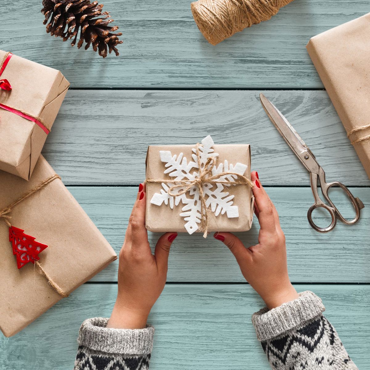 Darüber freut er sich WIRKLICH: Die besten Geschenke für Männer zu Weihnachten