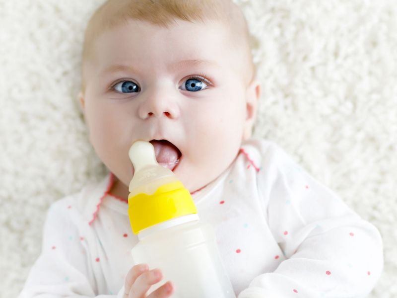 Stillen und Rauchen: Was, wenn Mama nicht ohne Zigarette kann?