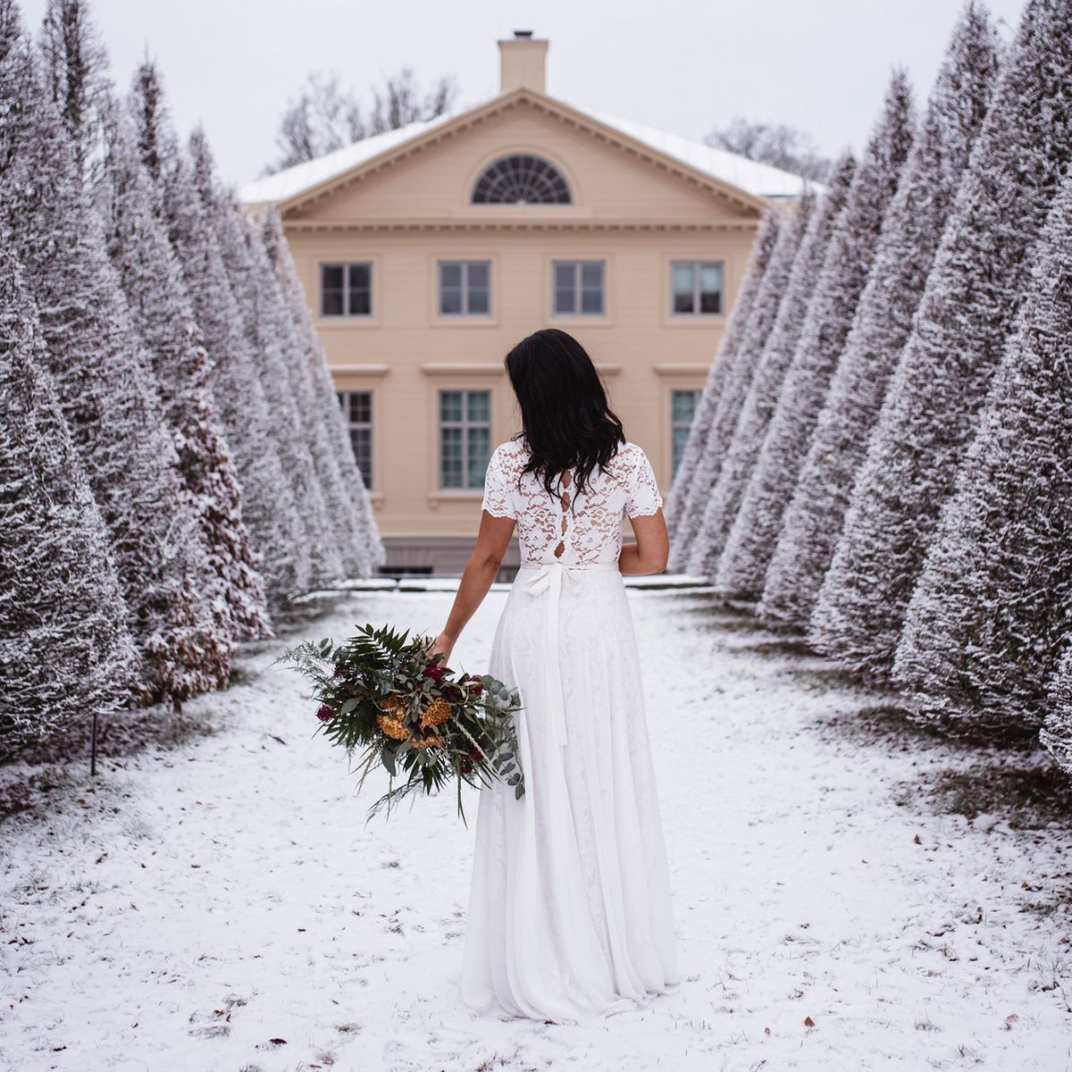 Eine Winterhochzeit steht einer Feier im Sommer in Nichts nach!