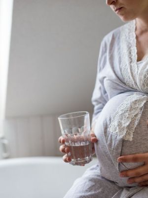 Hämorrhoiden in der Schwangerschaft: Alles zu Anzeichen, Behandlung und Vorbeugung
