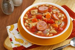 Bauerntopf: Schnelles Rezept mit Kartoffeln & Würstchen