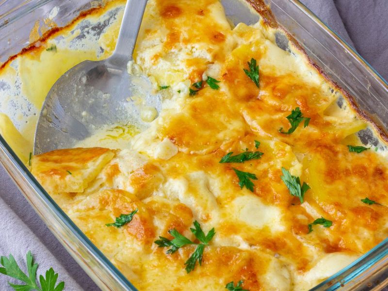 Kartoffeln im Blätterteig: Sündhaft leckeres Rezept mit viel Käse