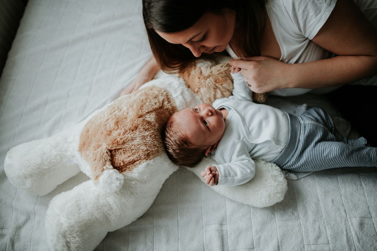 Babyakne: Wieso leiden schon Neugeborene unter Pickeln?