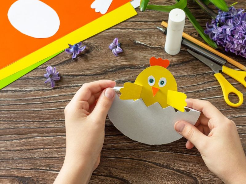 Osterbasteln mit Kinder: 8 kreative Ideen