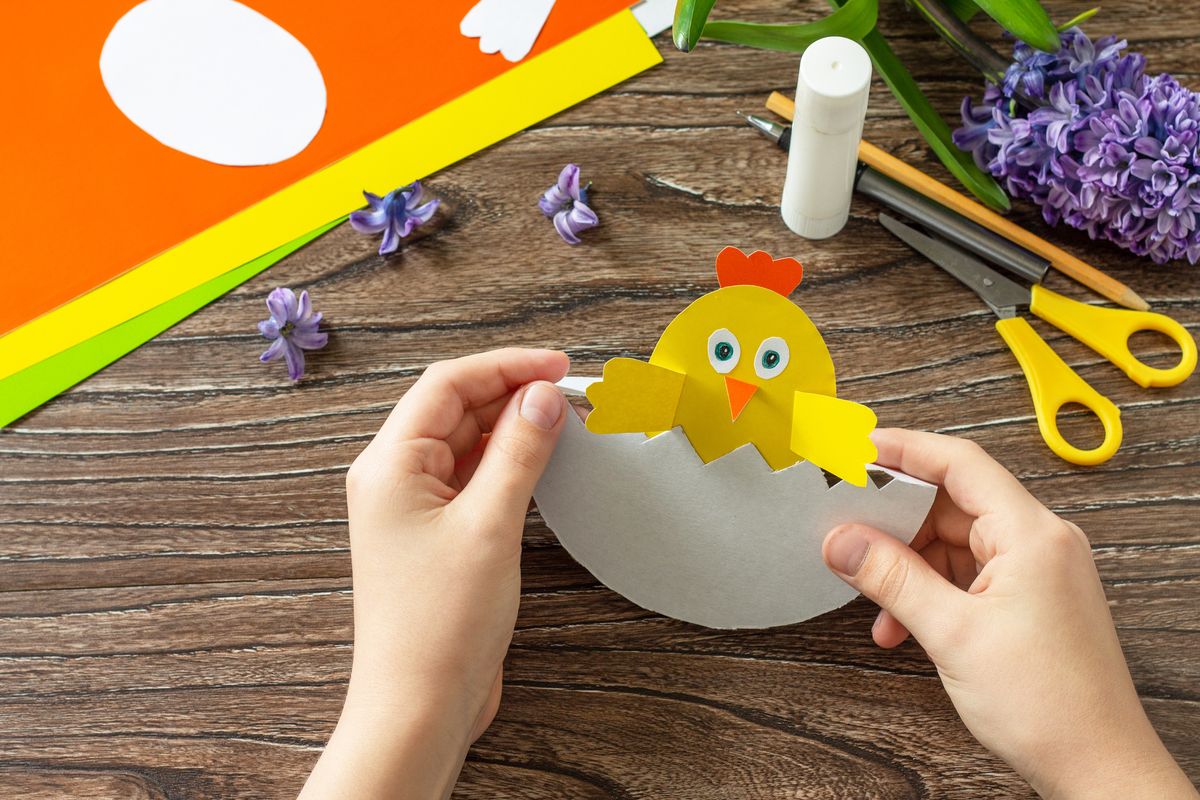 Osterbasteln mit Kinder: 8 kreative Ideen