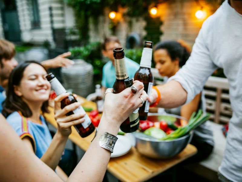 Wie viel alkoholfreies Bier dürfen Schwangere trinken?