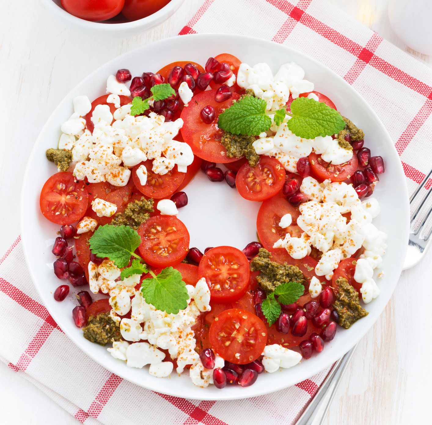 Tomaten-Hüttenkäse-Salat