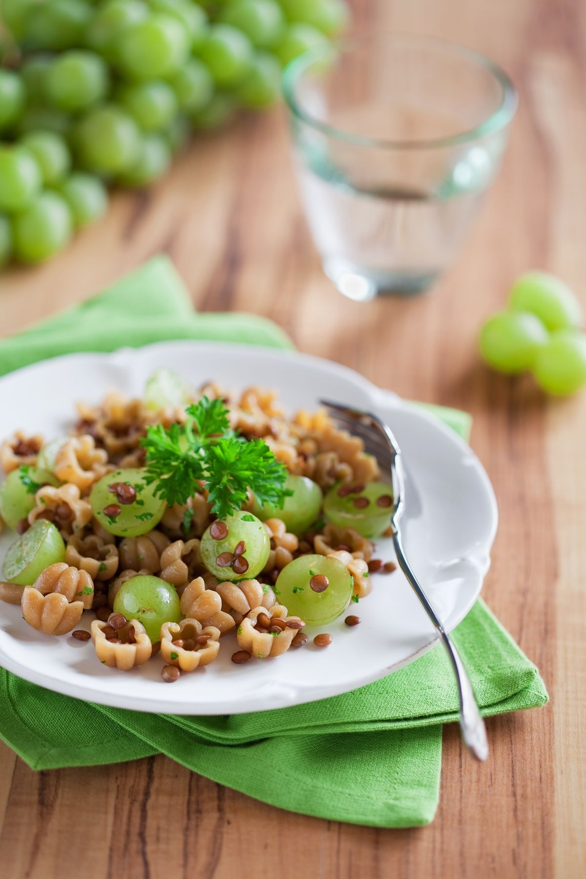 Pasta mit Trauben: Genialer Food-Trend zuhause nachgekocht