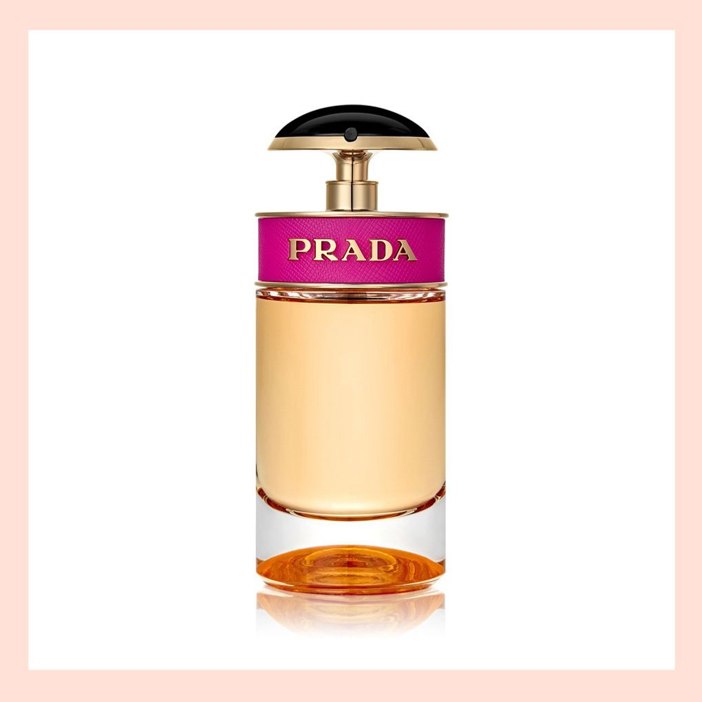 Das Parfum Candy von Prada riecht dezent süß.