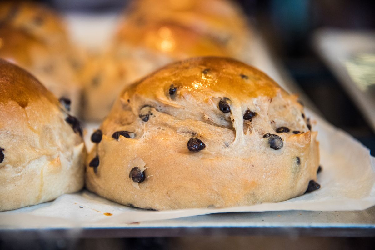 Fluffige Schoko-Quark-Brötchen wie vom Bäcker: Einfaches Rezept - gofeminin