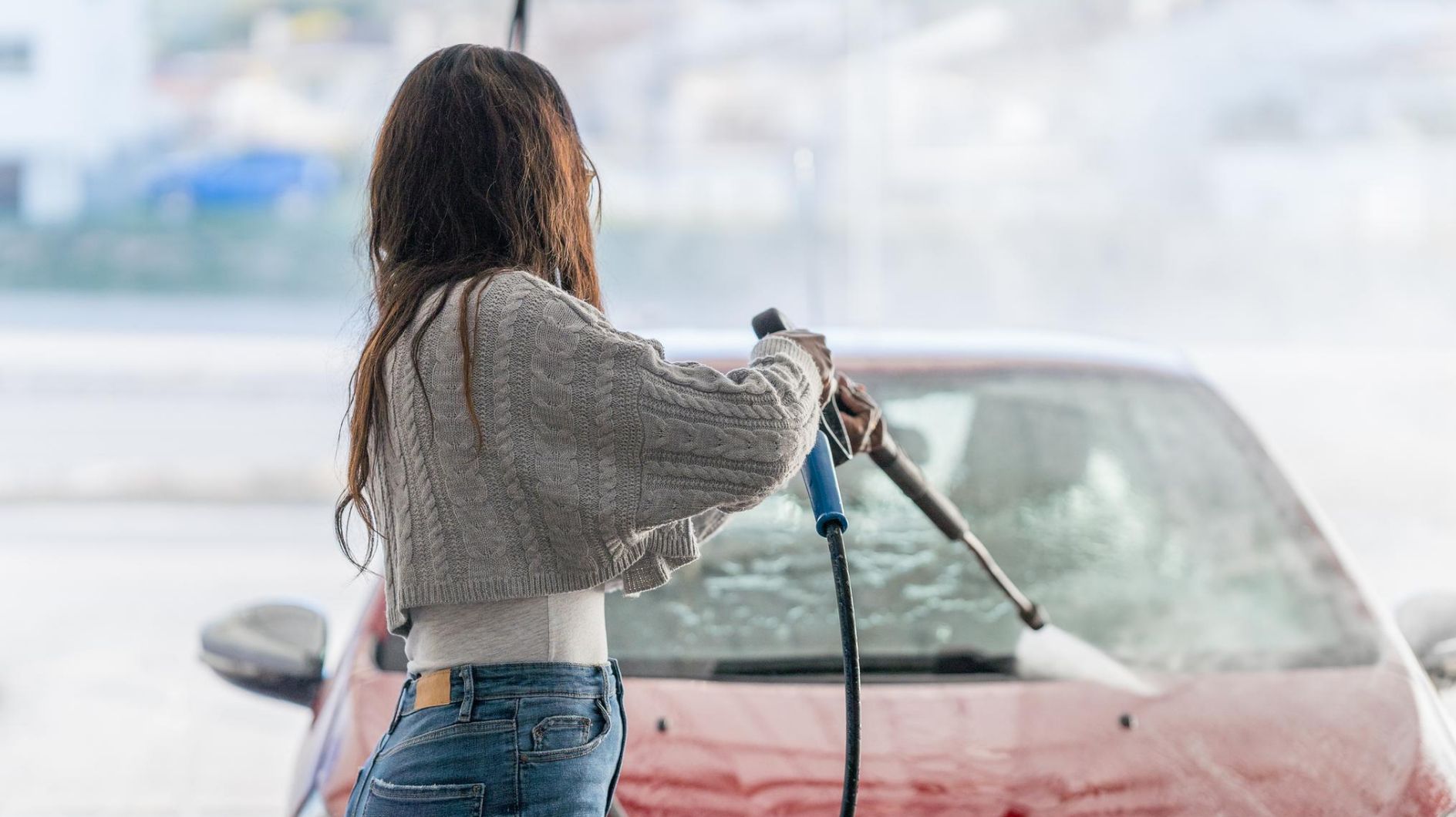 Laut Gesetz Darf man sonntags das Auto waschen? gofeminin