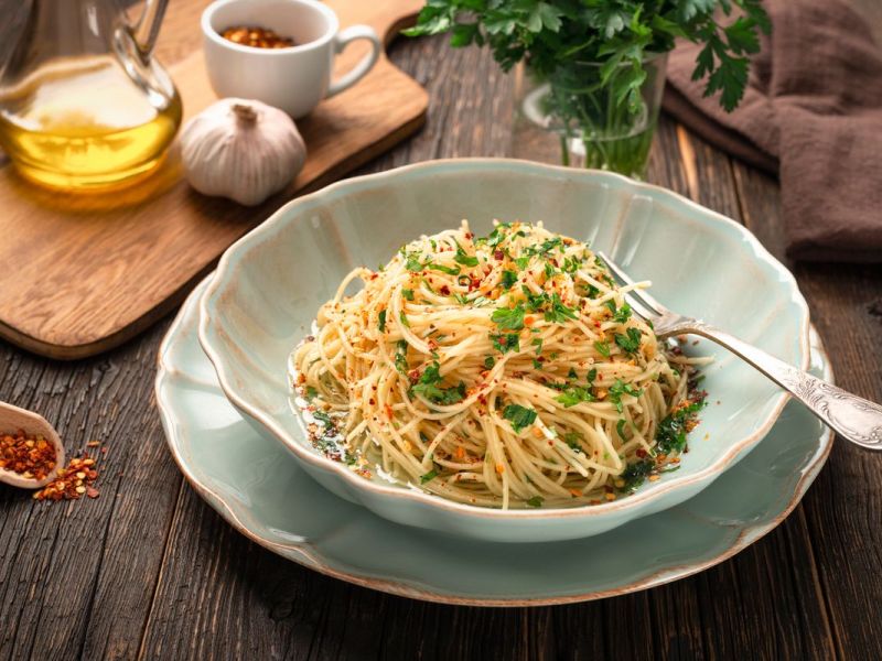 Aglio Olio Spaghetti