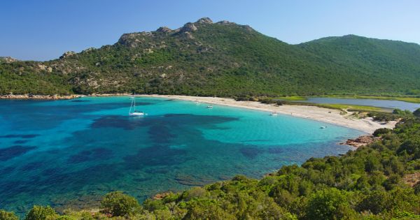 Sonnige Winterreiseziele: Cala Rossa, Korsika Sonnige Winterreiseziele: Cala Rossa, Korsika