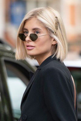 Die Länge des Long Bobs sollte auf die Gesichtsform abgestimmt werden. Am besten lässt du dich im Friseursalon deines Vertrauens beraten. Die schönsten Long Bob Frisuren 2022