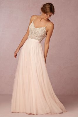 Top und Rock von BHLDN, ca. 1600 €