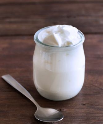 Griechischer Joghurt ist der ideale Mitternachtssnack.