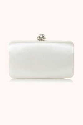 Clutch von Dune London, 80 €